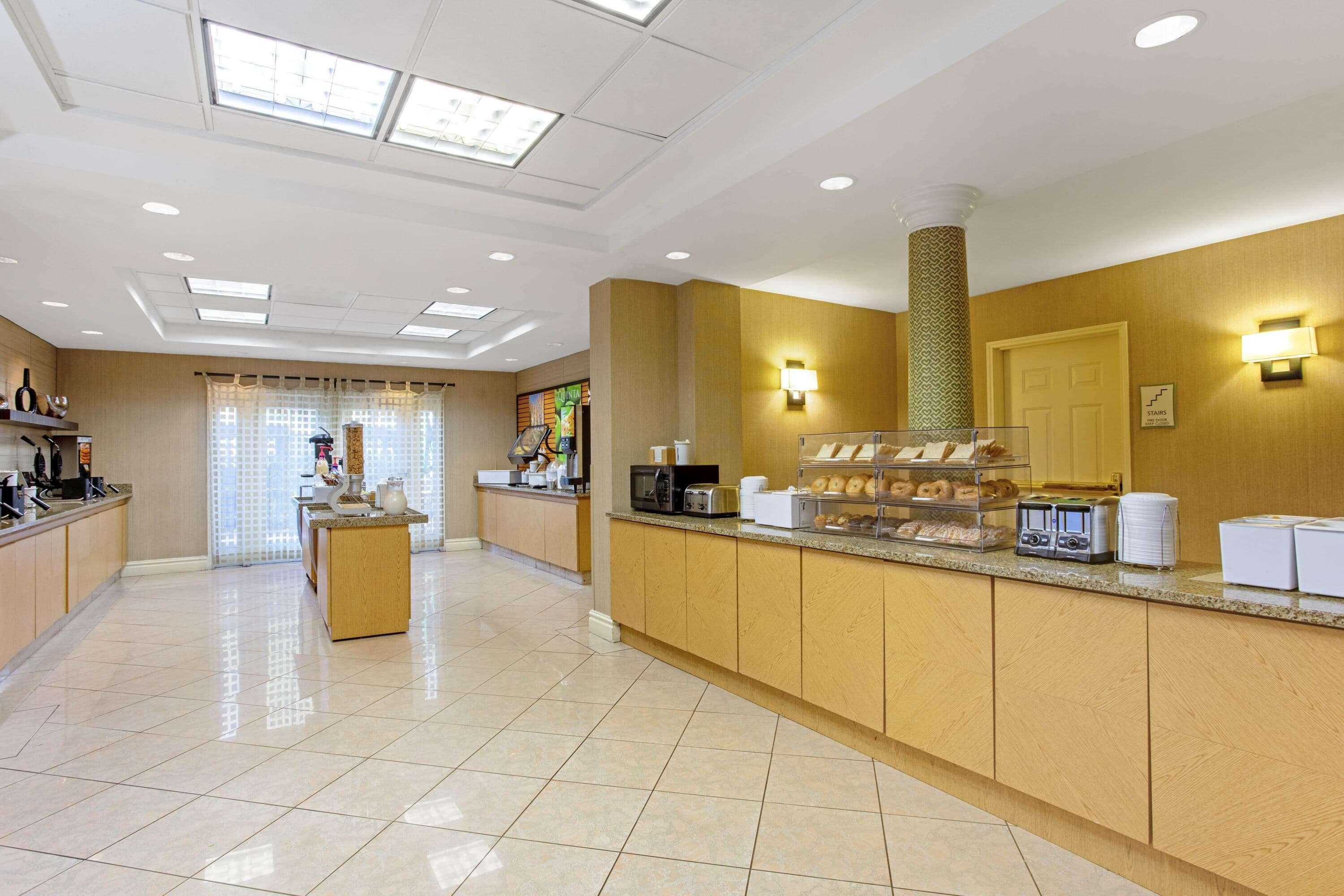 La Quinta By Wyndham Orlando I Drive/Conv Center Hotel Williamsburg Kültér fotó